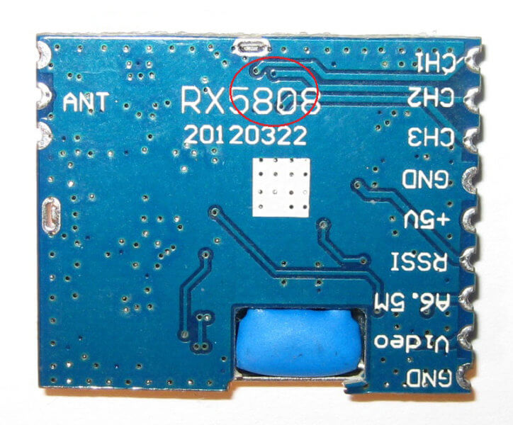 RX5808背面